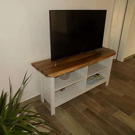 Apartment Thea Pula