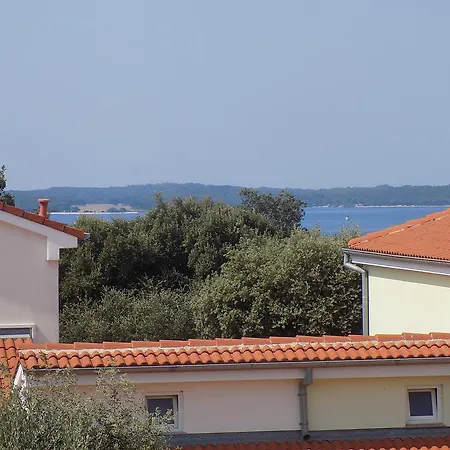 Apartman Thea *